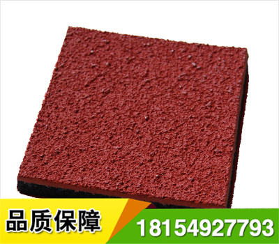 復(fù)合型塑膠跑道由多層鋪設(shè)組成的高性能面層結(jié)構(gòu),具有長時間的使用壽命,彈性程度及動力學設(shè)計特征.底層由聚氨酯黏合劑按控制比例混合特殊膠粒后,經(jīng)由*施工機械控制厚度鋪設(shè)